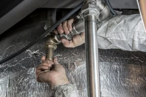 Wasserrohrbruch Wien: Was jetzt sofort zu tun ist